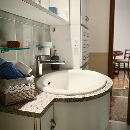 Apartment Casa Dell Agnello Acquario - Genovabnb It